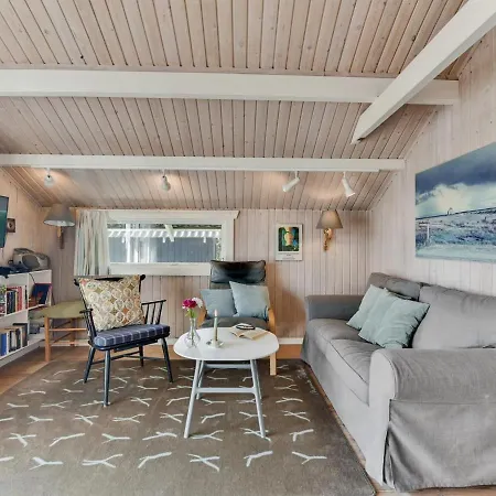 Holiday home Kylli - 600m From The Sea In Western Jutland By Interhome